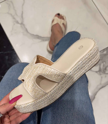 Alanya slippers beige