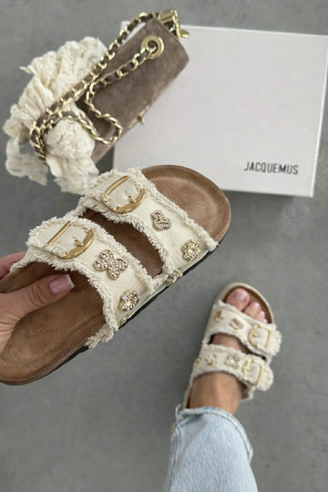 Bestie slippers beige