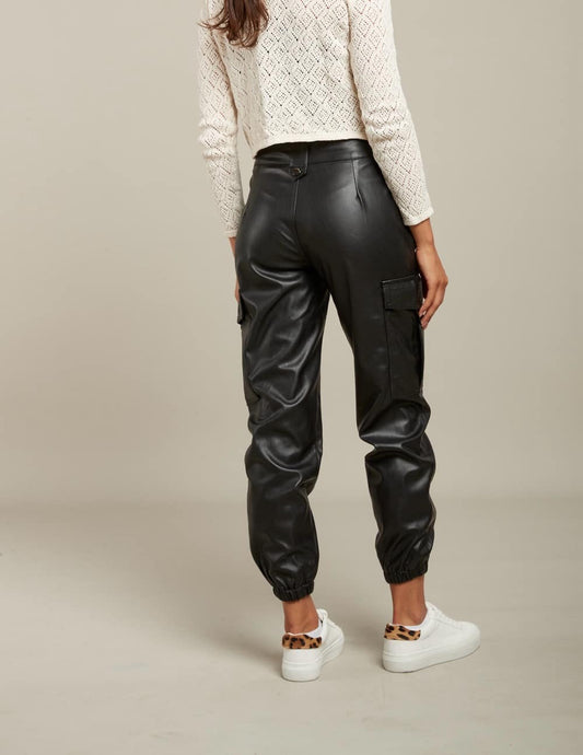 Agnete pu pants - Y017