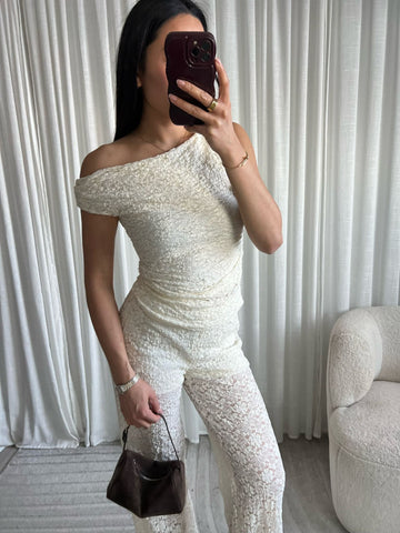 Amenda off shoulder lace top White - EP19703