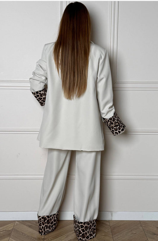Linesofie 2-PIECES Leo Beige  - C12280/C12281