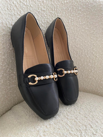Koco Black loafers