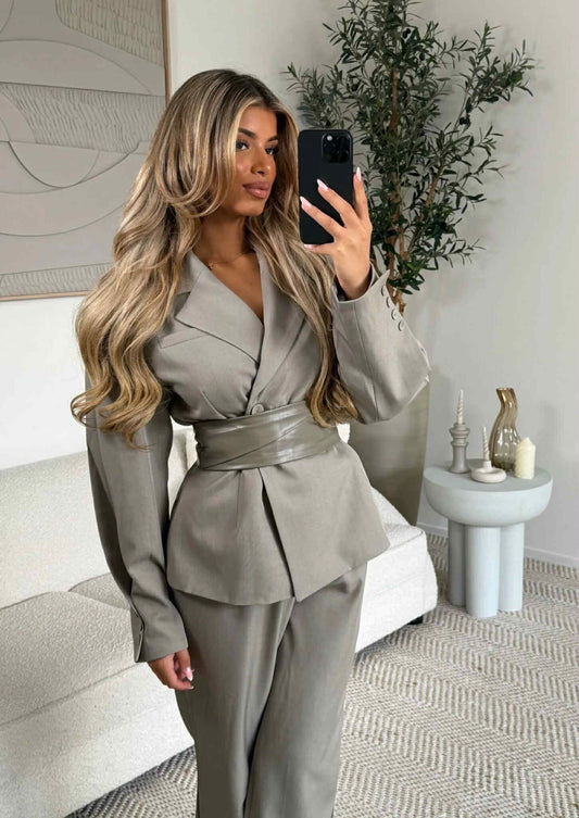 Marrta 2-pieces khaki - ENS7101AB