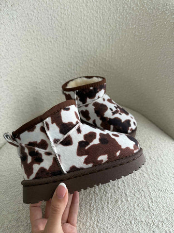 Kiddie boots cow