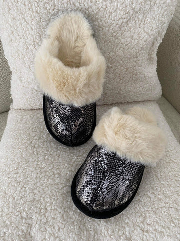 Camilla slippers black glitter