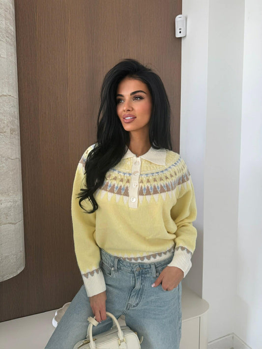 Nikolina sweat Yellow  - AT9479