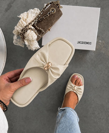 Leyla slippers beige   - 556 12345 DM597