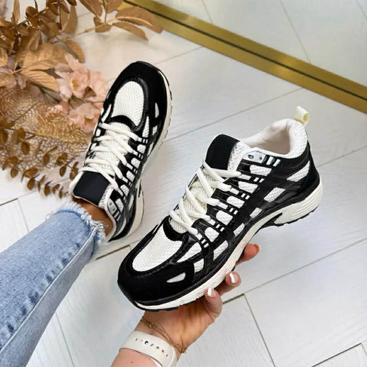 Saga sneakers Black - v1010