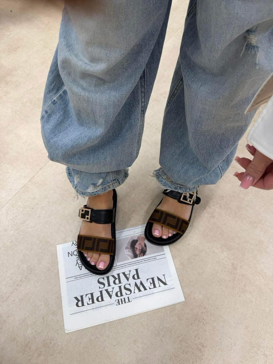 Culja sandals Brown (black) - LS168