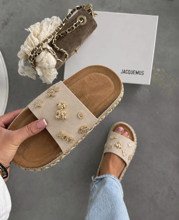 Brooks slippers beige -