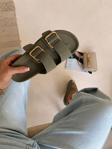 Monrroe slippers army-  556