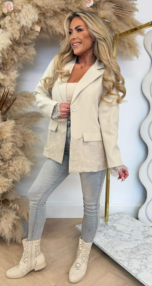 Minah lace blazer Beige   - 52612