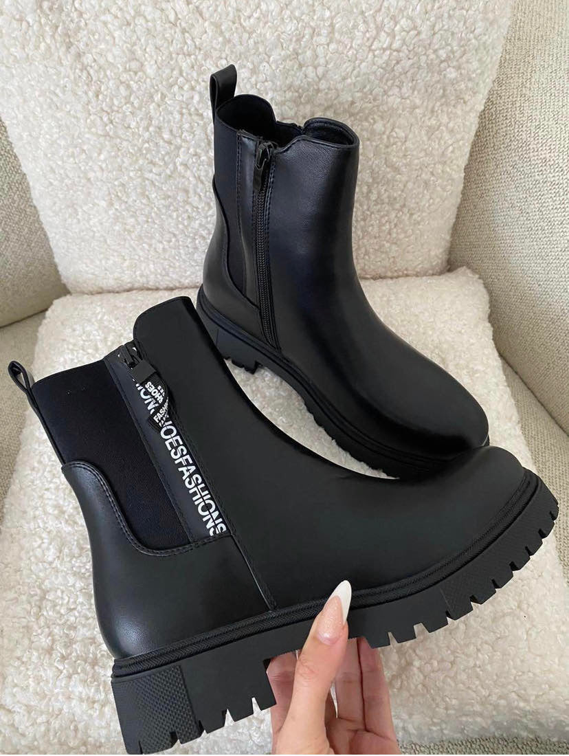 Safinaa boots Black