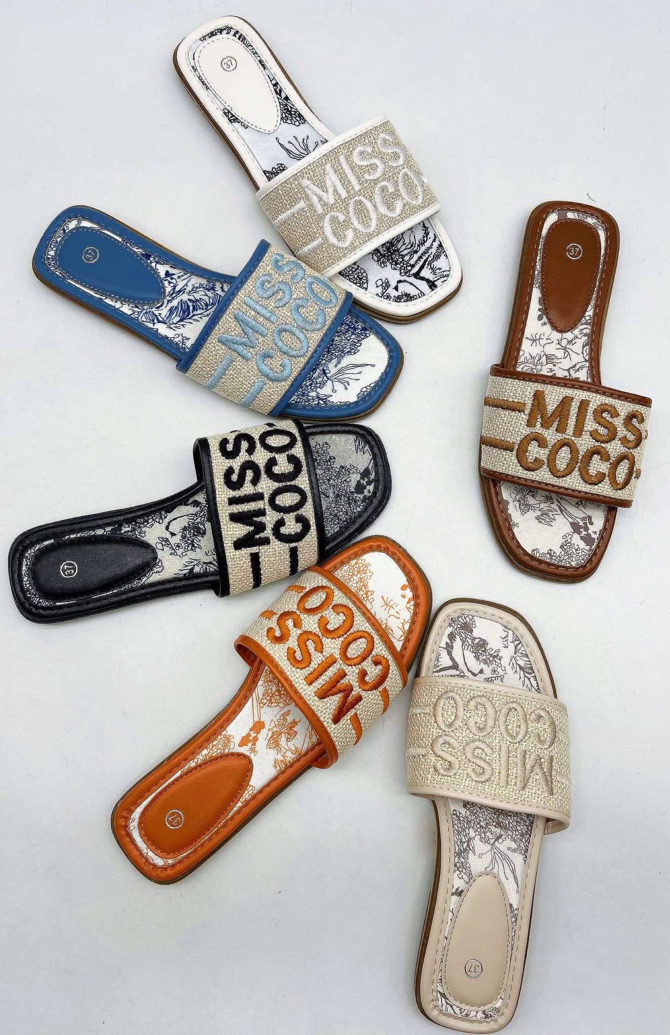 Missco slippers Brown