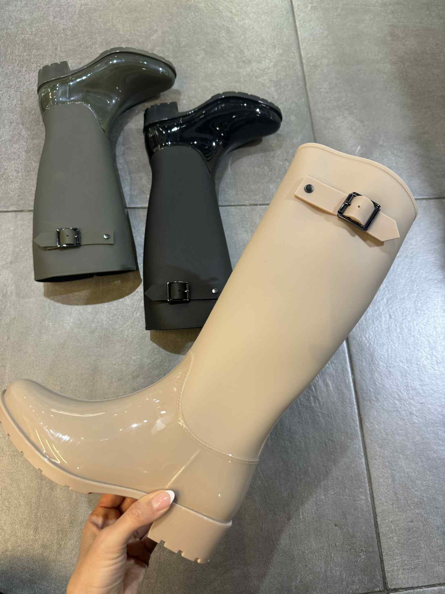 Lottus rain boots beige