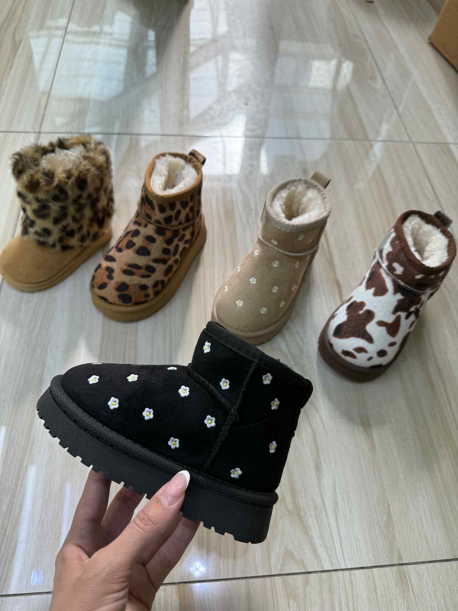 Kiddie boots Flower black