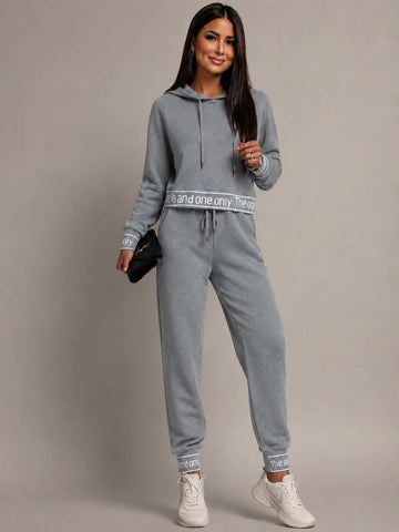 Nicka sweat sæt Grey  - FD711