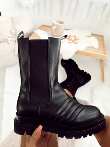 Augustas Black boots -198-2 286