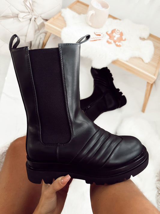 Augustas Black boots -198-2 286