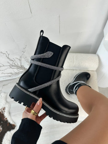 Diamond boot Black shine