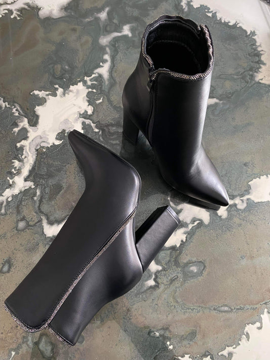 Bridget boots Black -9535A