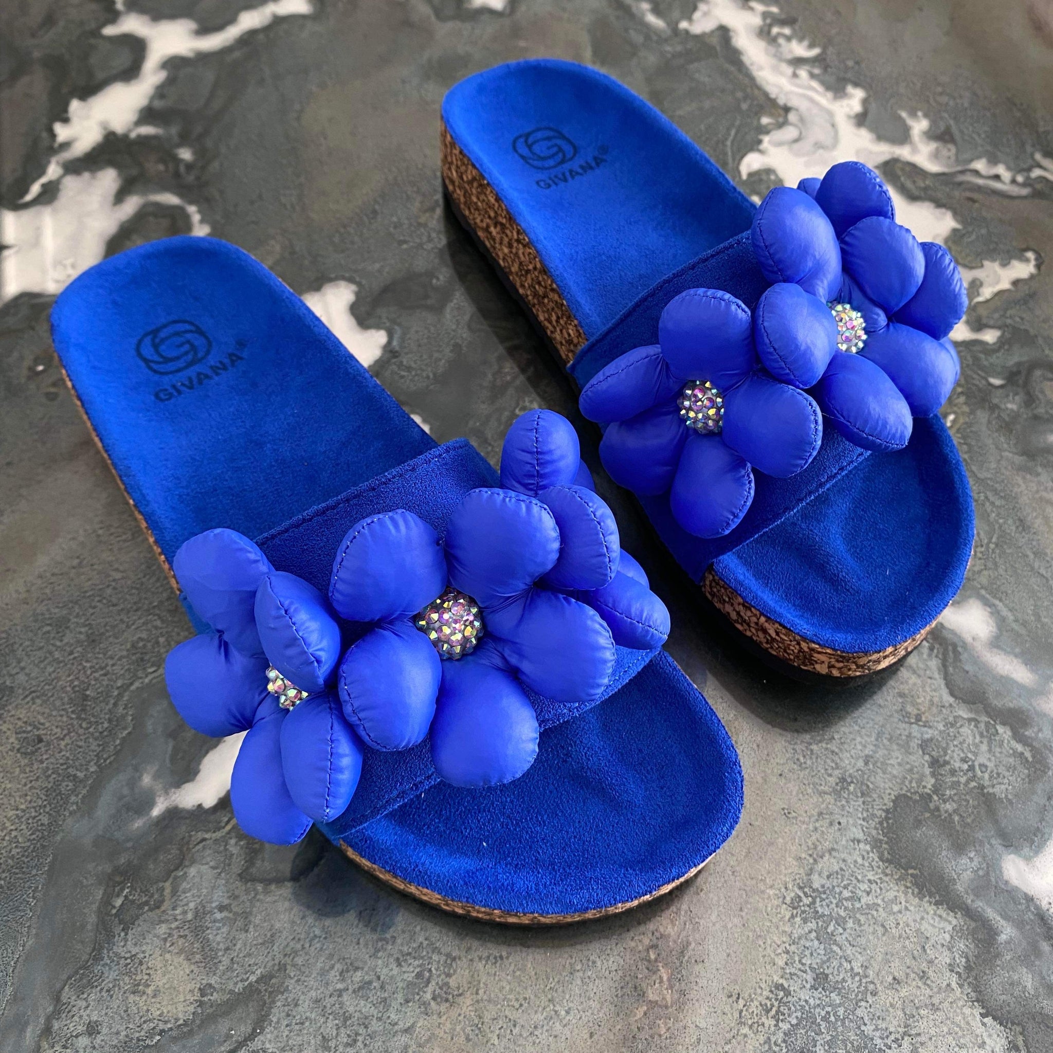 Neeta slippers blue